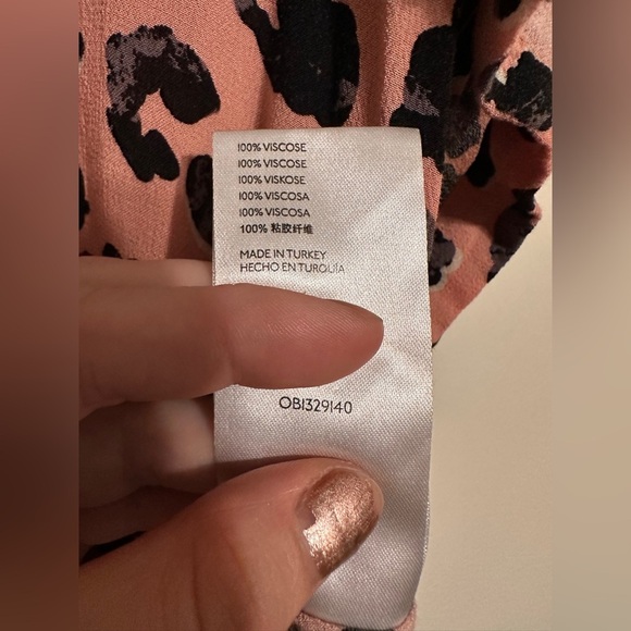 Anthro Maeve Rita Pink Leopard Printed Button Down Tunic size Large - Picture 7 of 7